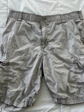 Men’s Lee grey cargo shorts